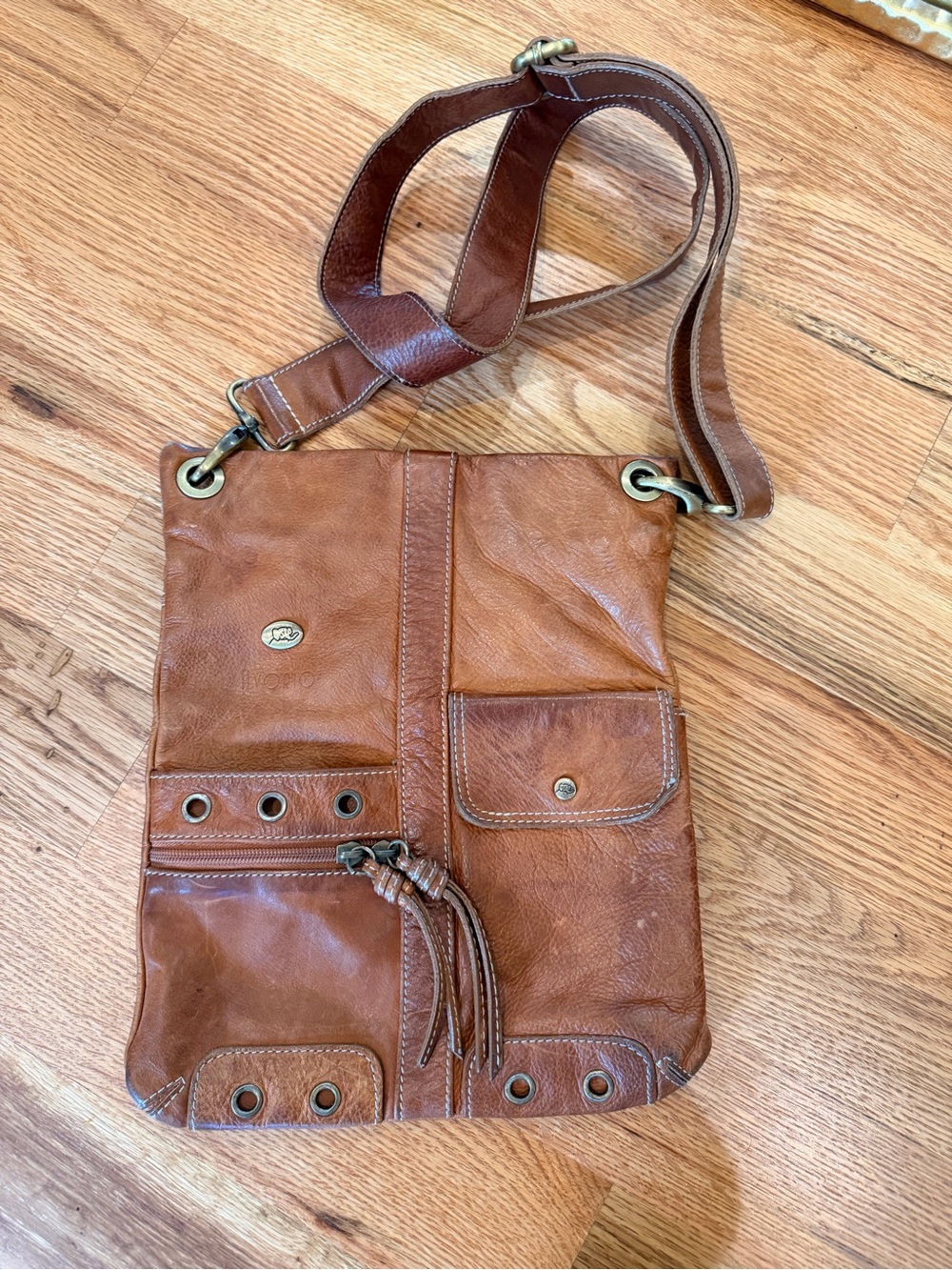Avorio Italian Leather Handbag Soft Genuine Leather